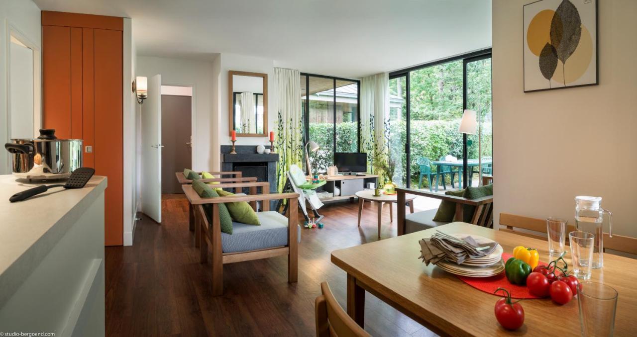 Center Parcs Les Bois Francs Hotel Verneuil d'Avre et d'Iton Bagian luar foto